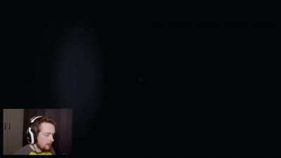 Callmekevin playing phasmophobia
