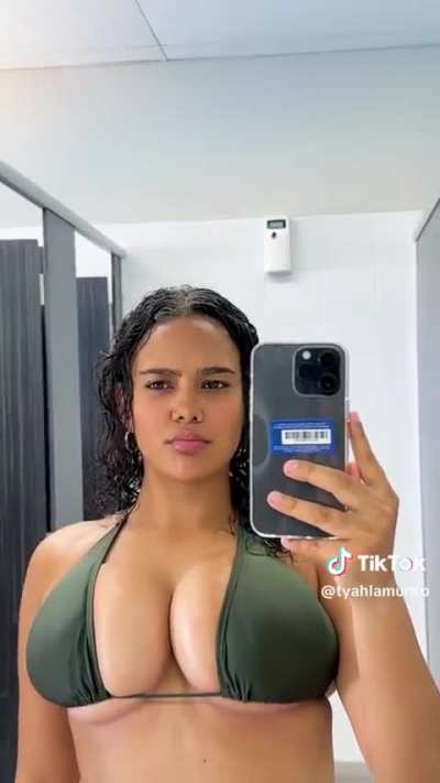 Literally bursting from her top 🔥