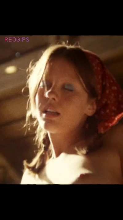 Mia Goth in X (2022)