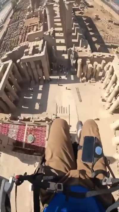 One wrong move and you&rsquo;re in ruins.