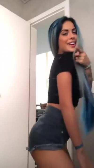 Tati Zaqui