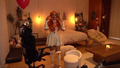 Showing off Pennywise Costume 😍