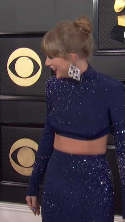Head to toe goddess