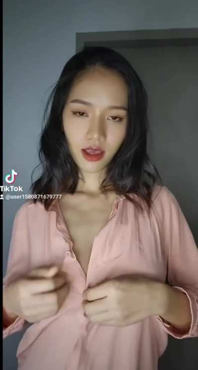 😋
