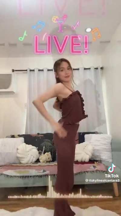Kyline Alcantara