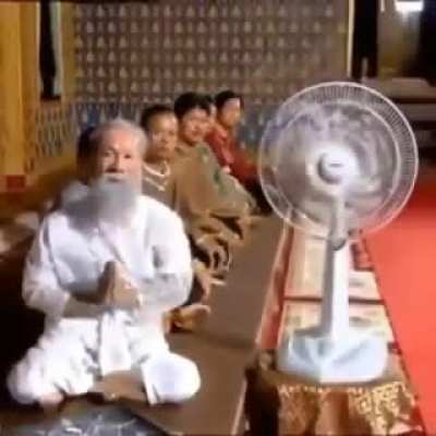 Blursed_fan_power