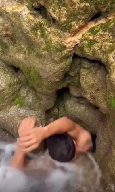 Don&rsquo;t mess with caves bro