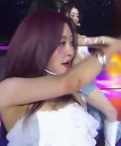 Dayeon melons 🤤
