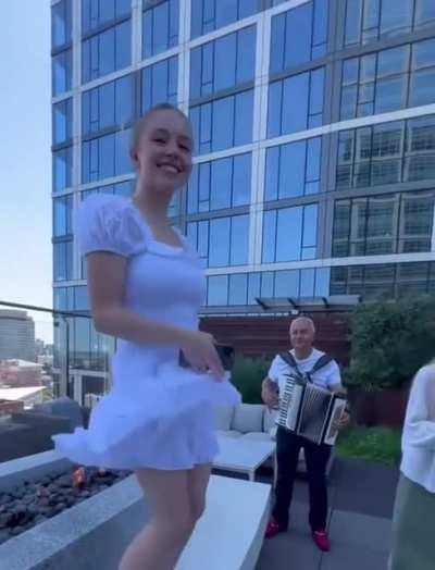 Sydney Dancing on Instagram - 7/11/22