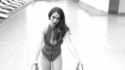 Alison Brie