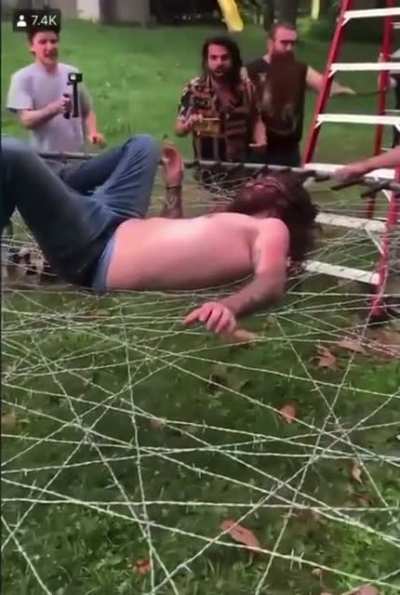 Some physical cringe for you (maybe NSFW?)