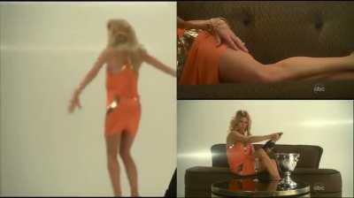 Julie Bowen
