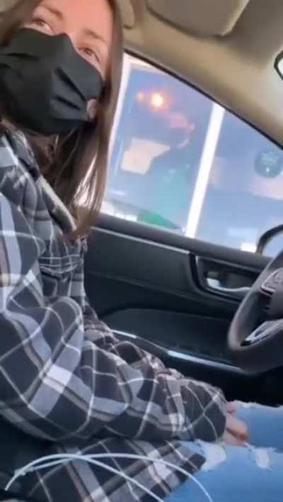 Lady starts singing to the Starbucks employee like it&rsquo;s a Disney movie and he shuts the drive-thru window on her