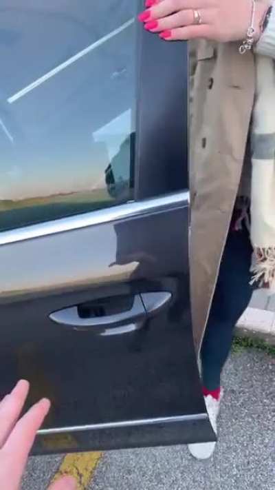 Like a glove (AUDIO ON)