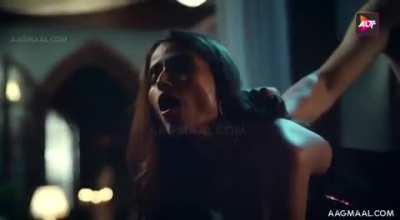 Bollywood ki hot sexy actress ki nangi bdsm spanking sexy scene link in description for full video Hot