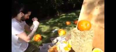 penguinz0 punches a pumpkin