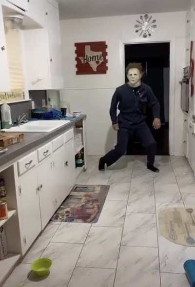 When you&rsquo;re a Mike Myers main and you&rsquo;re getting bullied by a toxic Nea