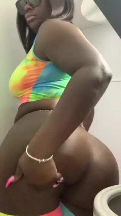 🤫