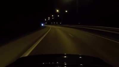 Guy eats baguette while his friend floors it from police in a V8 Audi RS4