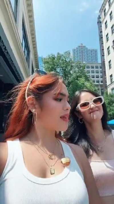 Andrea Brillantes & Charlie Dizon