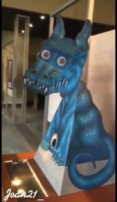 This dragon head