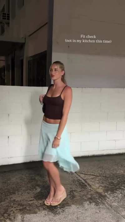 'Fit check' - IG December 2025