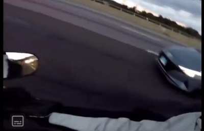 Worlds most Irresponsible Biker Road Rages after nearly crashing while swiping Tinder on the Freeway