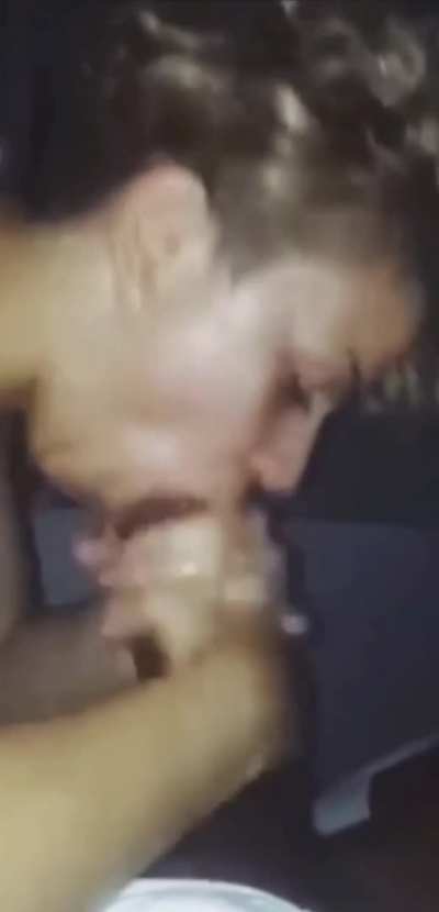 Snowbunny doing the Gluck Gluck 3000
