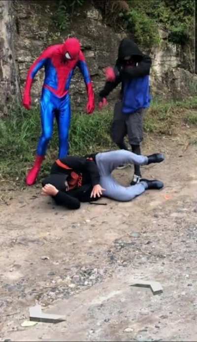 Se que esto no debe de estar aqu&iacute;, pero esta cagado. Cr&eacute;ditos TikTok: aissterz