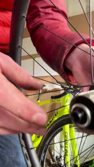 My freehub body keeps moving in and out. Dont know whats wrong- have taken it apart already. Help! Token Resolute C45 carbon wheelset.