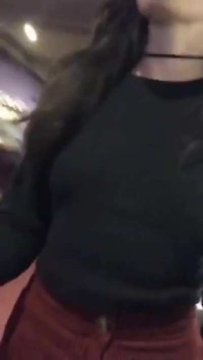 Flashing in the restaurant [GIF]