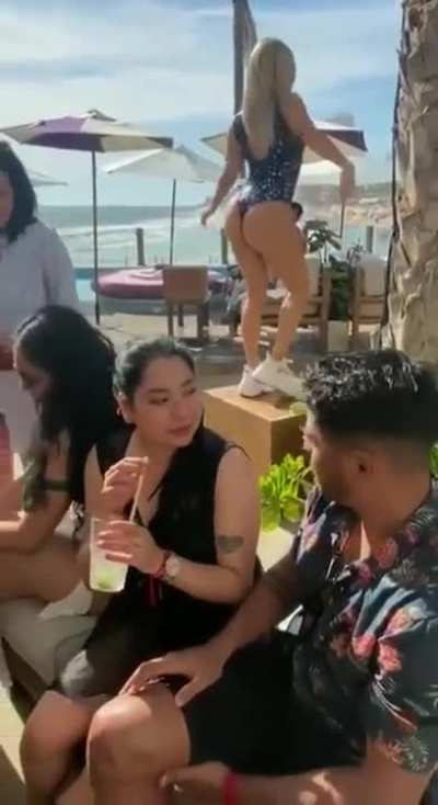 Bien torcido el wey 🤦🏻&zwj;♂️