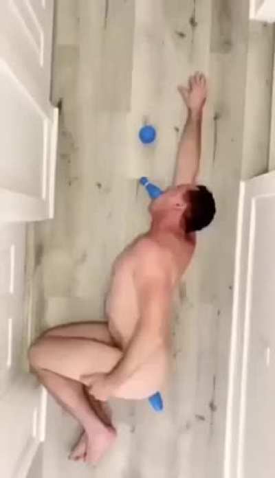Bowling trick shot