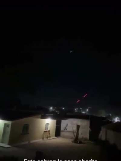 Some videos of what is happening in Culiac&aacute;n Mexico today, Air Force helicopters shooting, also two Boeing 737 took off from CDMX heading to Culiac&aacute;n, there is talk of the capture of Ovidio Guzman son of Chapo Guzman