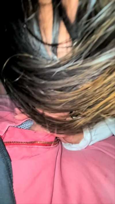 I was on my way home when I got the irresistible urge to suck cock😜🥵