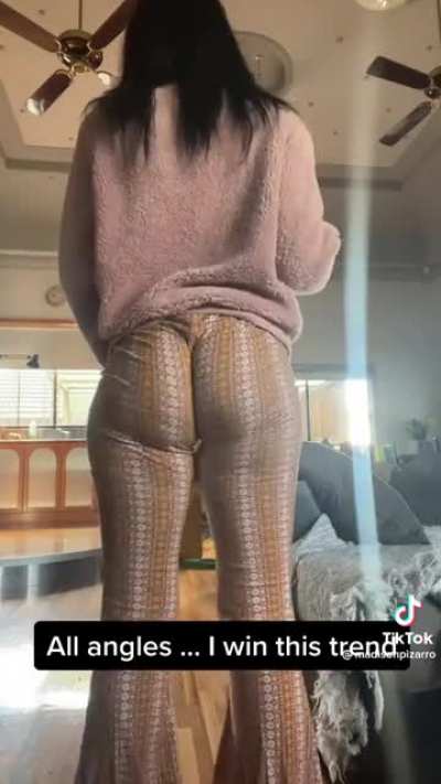 She win 🏆