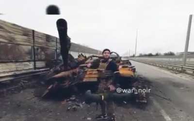 Russian Tank with "Kontakt-1" reactive armor ain't got shit on #Mr.Javelin