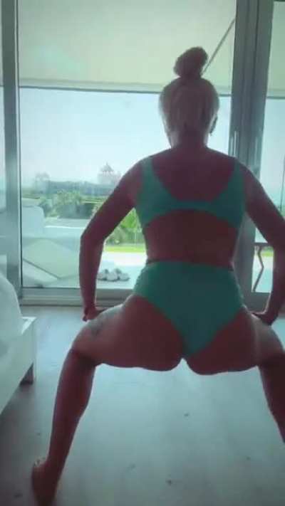 Blue bikini twerk
