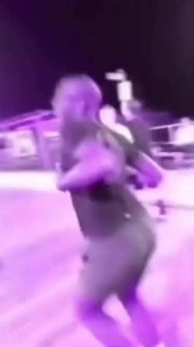 Amobea really makes us drop a move lowkey