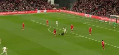 Hojbjerg asserts his dominance