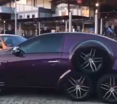 Extra wheels car