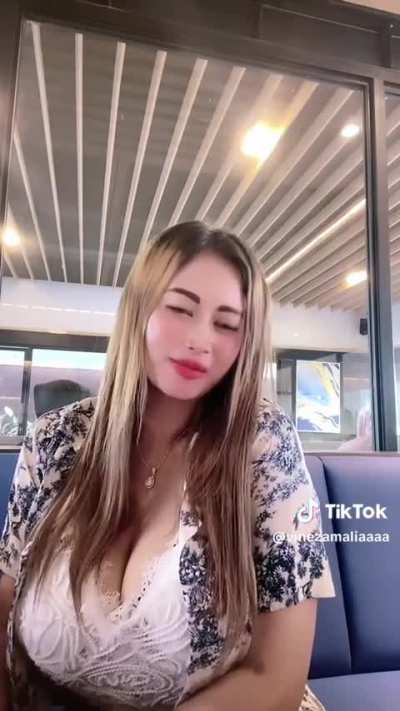 @vinezamaliareal