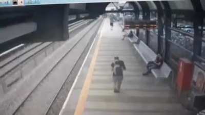 NiCe tHrOw