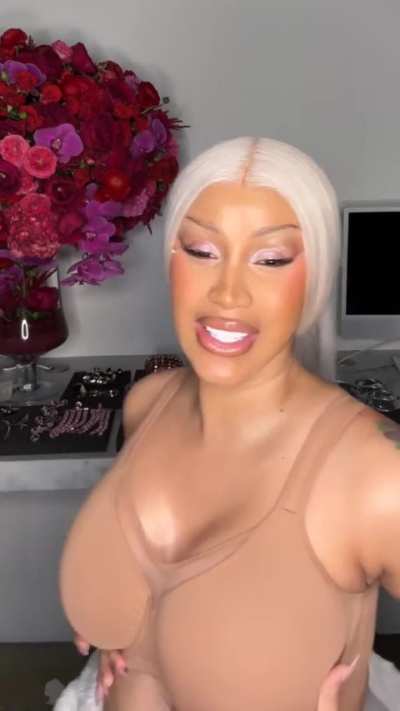 Mama Cardi