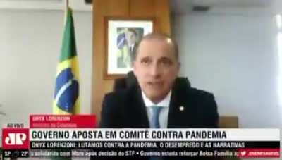 Onyx Lorenzoni choca o mundo e anuncia nova forma de contágio do Covid-19: através de pulgas e pássaros