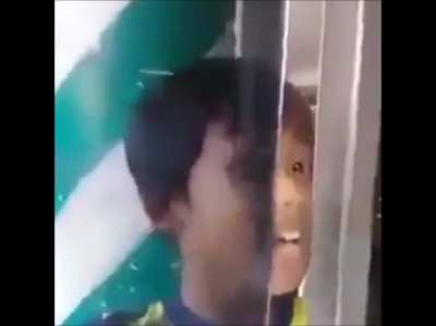 :V