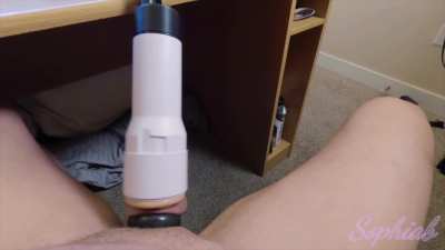 Using the VacuGlide with the Autoblow Sleeve and Desk Mount for the Ultimate Hands Free 🍆Sucking Experience 🍆💦