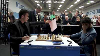 Gukesh makes a huge blunder and has to resign on the spot against Abdusattorov!