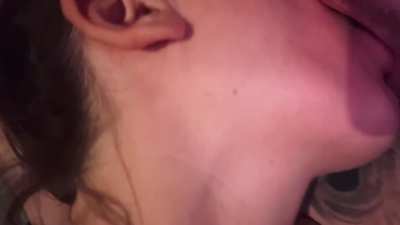 new close up makeout, what ya think? want more of these? even longer? dm me&hellip; 👅 😘 💋