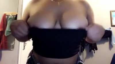 Super hot , your welcome 😘